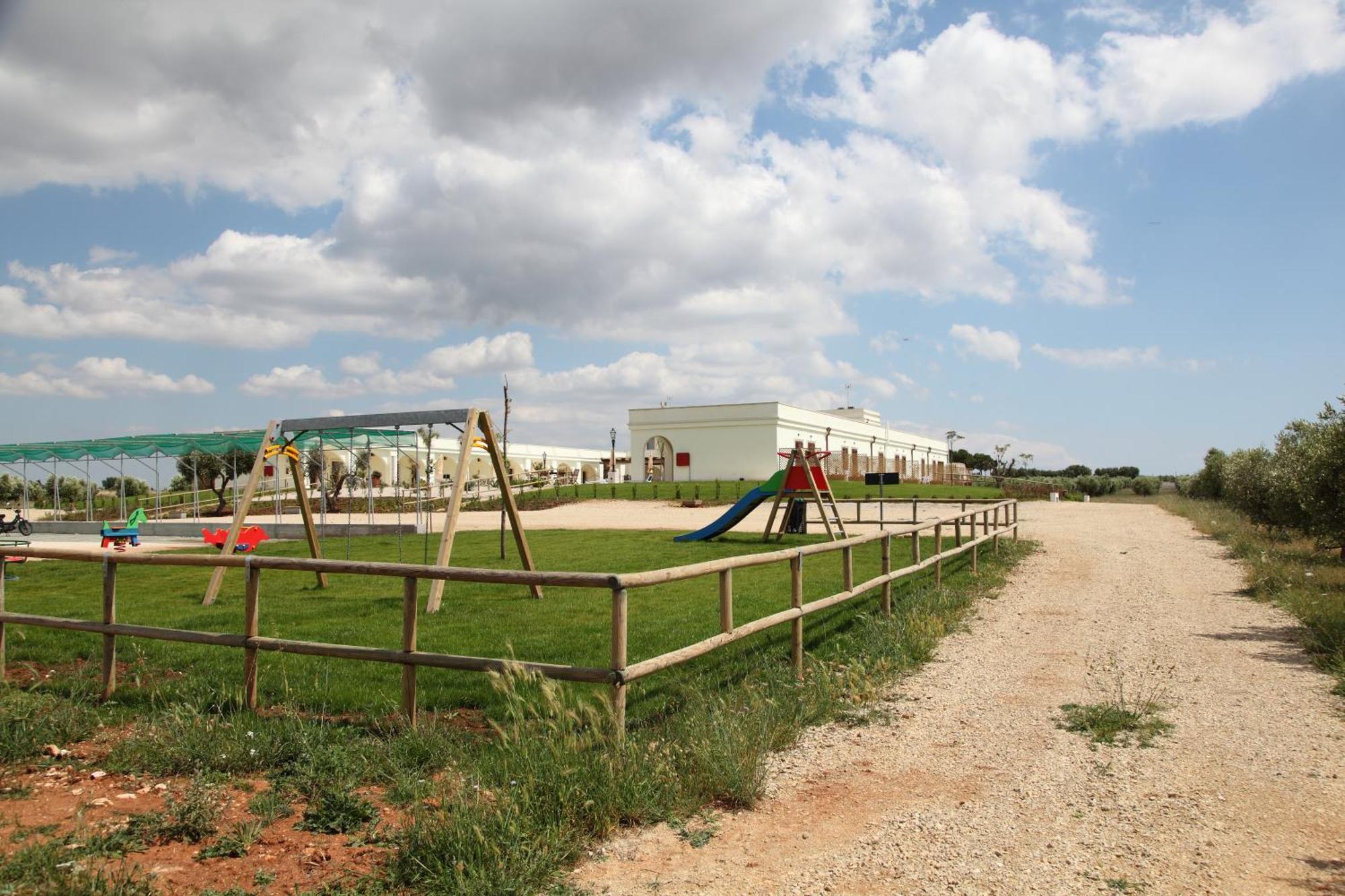 Agri Hotel Conte Salentino Sant Isidoro  Bagian luar foto