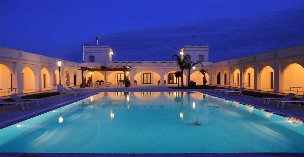 Agri Hotel Conte Salentino Sant Isidoro  Bagian luar foto